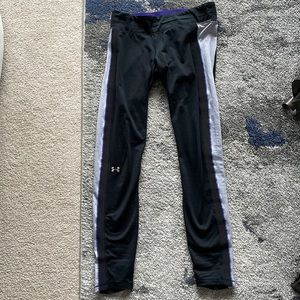 Under Armour mid-rise athletic leggings (M)